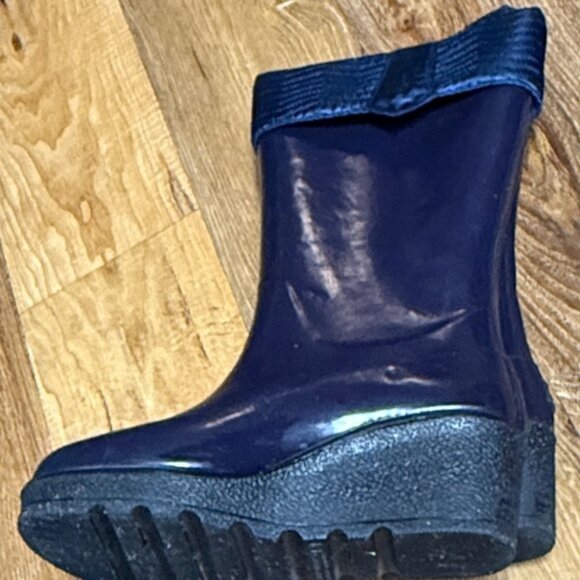 Sperry Women’s Navy Waterproof Rain Boots (2” Heel)(Size: 6M) EUC - Picture 13 of 16